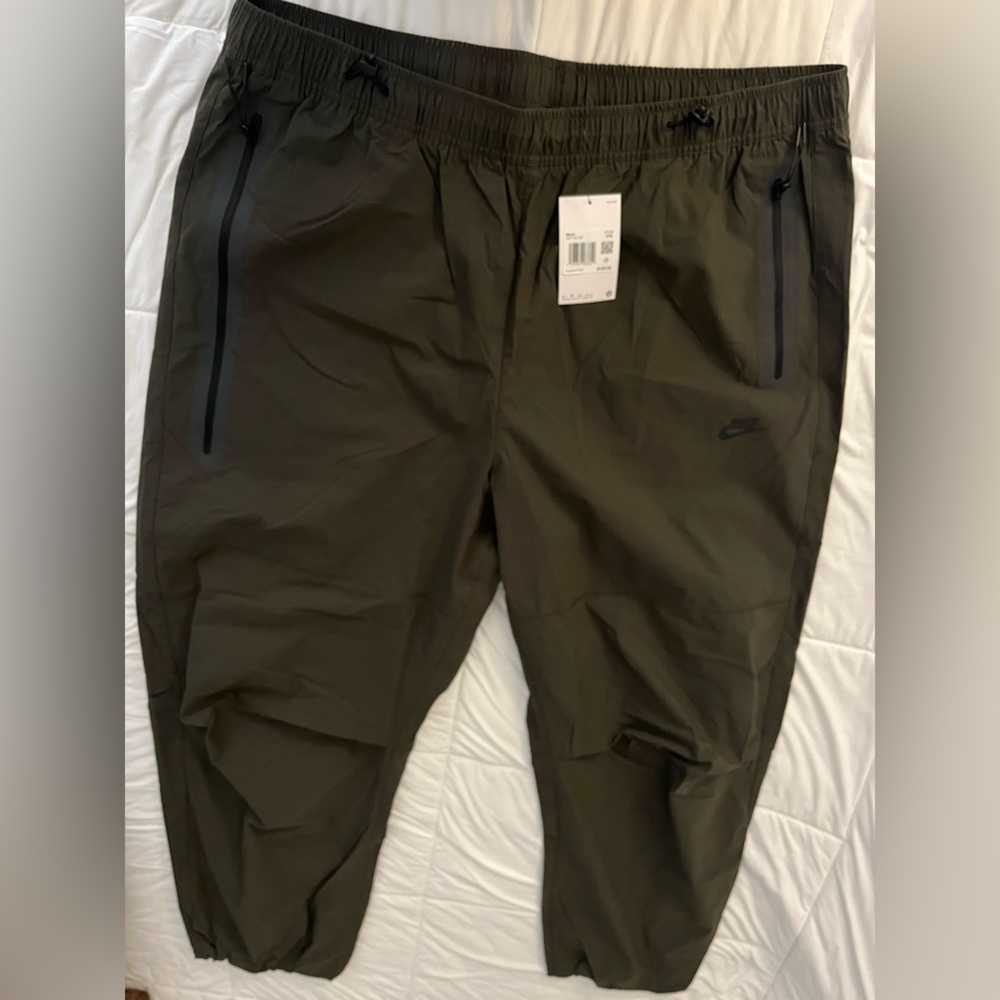 Nike Dark Green Men's Track Pants